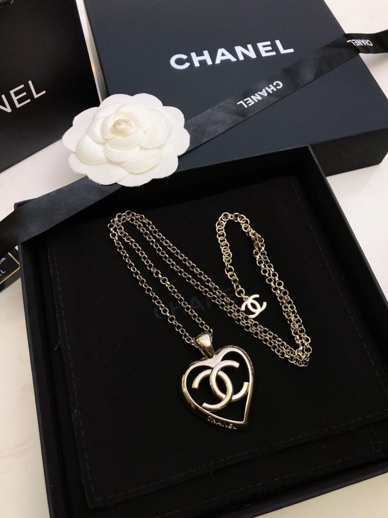 Chanel Necklaces